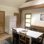 Titaie Maison Au Calme A 300m Du Centre Tatil Evi *