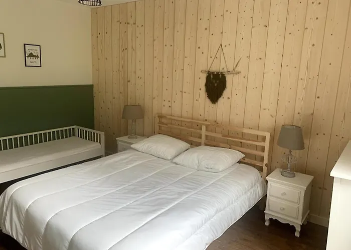 Titaie Maison Au Calme A 300m Du Centre Feriehus *